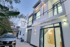 Bán nhà hoàn thiện chiệu ngang rộng trên 10m trung tâm quận bình thủy giá dưới 3 tỷ