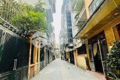 Ban nha phô lê trong tân thanh xuân phân lô ô tô vao nha 61m x 6t thang may mơi