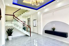 Bán nhà thị trấn diên khánh 2 tầng mới xây đường thông