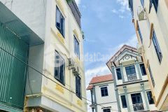 Bán nhà hoà bình, hà đông,ô tô đỗ cửa,lô góc,39m4t,hơn 4 tỷ