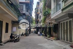 Bán nhà phân lô phố phan kế bính 40m2, 5t, mt4m ô tô dừng đỗ gần phố liễu giai