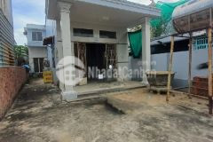 Bán đất tặng nhà, 160m2, giá nhỉnh 6 tỷ, ngay cầu phú xuân, k quy hoạch