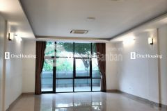 Nhà mặt tiền rộng 6m mặt phố việt hưng, dt 96m² x 5 tầng, kd đỉnh