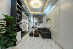 Rẻ qua đi, phố ngọc hà, dt 48mx5 tầng,cách phố chưa đến 30m. giá chỉ 6.8 tỷ.