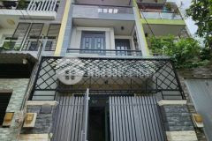 Bán gấp nhà đình phong phú. hxh 60m2, 6tỷ tl. lh 0902631439