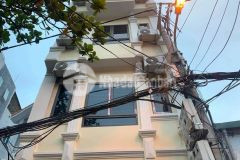 Bán toà ccmn hoàng quốc việt, 95m2 9 tầng, 28 phòng, mt 8m, 24.5 tỷ