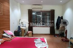 Bán nhà lương yên 43m2, mặt tiền 3.8m. hai thoáng. 50m ra phố 5.25 tỷ