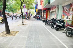 Bán tòa nhà phố huế 7 tầng 250m2 mt rộng chủ cần bán gấp 0969568293