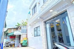 Nhà đẹp ở liền 1 lầu mặt tiền hẻm 3m huỳnh tấn phát, quận 7