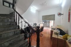 Bán bán nhà xuân la tây hồ 165m 3tầng o