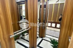 Rẻ rất rẻ, phố hồng hà, dt 50m,đường ô tô đỗ cửa, thang máy,giá 8.2 tỷ.