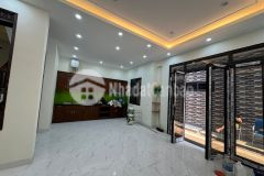 Bán nhà tô vĩnh diện. thanh xuân. nhà đẹp. ở ngay. dt 48m2. mt 7m. 4 tầng. giá 9,68 tỷ.