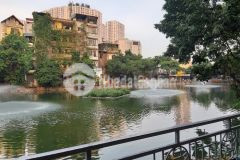 Mặt hồ quan nhân 175m2 mt8m lô góc 28 tỷ có tl. lh khánh 0972858666.