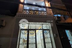 Hẻm ô tô, bà hom, f13 q6, 4 tầng, nở hậu 47m2, 6.8 tỷ.