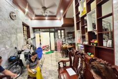 Nhà đẹp, mới xây 40 m2 5tầng gần phố nguyễn ngọc nại, hoàng văn thái giá 8.7 tỷ.mr.nghĩa 091721770