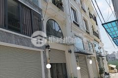 Hẻm ô tô, huỳnh tấn phát, phú mỹ, q7, 5 tầng, nở hậu 50m2, 7.1 tỷ.