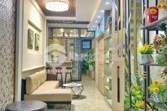 Bán nhà nguyễn văn cừ,long biên 5 tầng,47m2 oto đỗ cửa nhỉnh 7 tỷ