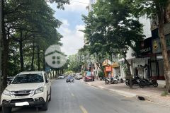 Măt phô thương đinh thanh xuân via he 5m, kd sâm uât 35m2, 4t, mt 4.3m