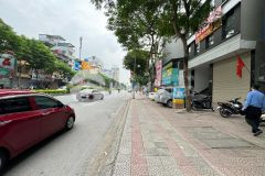 Siêu phẩm toà nhà vip mặt phố nguyễn văn cừ 190m2x9t mt 9m chào 135 tỷ vỉa hè 5m đo