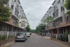 Bán shophouse 4 tầng 75m2 giá chỉ 4,x tỷ