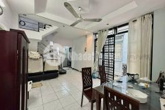 Bán nhà hoàng hoa thám phú nhuận.43m.2 tầng.mặt tiền 11m.3pn. 3wc.5.5 tỷ