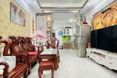 Bán nhà khâm thiên, đđa. dân xây, ô tô đỗ cổng. gần 40m2, 4.2mmt, chỉ hơn 5 tỷ