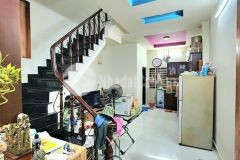 Bán nhanh nhà hoàng quốc việt,dt 52mx6 tầng.gara ô tô 7 chỗ, thang máy, giá chỉ 10.5 tỷ.