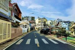 Giá tốt đầu tưkinh doanh lô đất lê hồng phong view toàn cảnh tp đà lạt