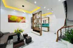 Bán nhà rẻ, hoàng quốc việt,dt 59mx6 tầng,gara ô tô,thang máy giá chỉ 13.5 tỷ.