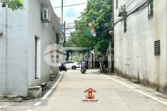 Chính chủ gửi bán 290m2 đất vân nội.