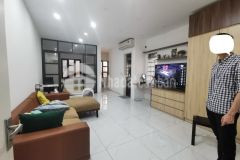 Bán nhà sát ô chợ dừa, đđa. dt 74m2, mt4m. dân xây, nở hậu. chỉ 7 tỷ