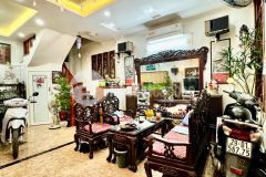 Nhà rất rẻ, phố phùng chí kiên, phân lô,dt 55mx6 tầng,ô tô đỗ,thang máy giá 13.5 tỷ