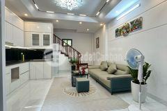 Cực kỳ rẻ phố hoàng sâm,phân lô,dt 57mx6 tầng,thang máy,phân lô giá chỉ 13.5 tỷ.