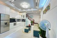 Nhà đẹp ở ngay trần thái tông cầu giấy 34m x 5t, full nội thất