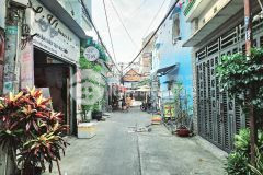 Cần bán nhà hxh nguyễn dữ, tân phú dt 64m2 chỉ nhỉnh 5 tỷ còn thương lượng 0935767286