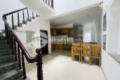 Đi bộ ngắm pháo hoa bán gấp nhà 2 tầng giải quyết công việc giá 4.8 tỷ