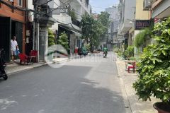 Gấp nhà 70m2, 3 tầng, ở cho thuê 250 triệu 1 năm, gần đường lạc long quân f10 tân bình