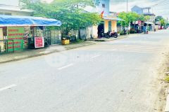 Chính chủ gửi bán 2 lô đất biệt thự trung tâm thị trấn nam phước đường nguyễn bỉnh khiêm giá 6xx