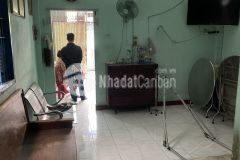 Bán đất tặng nhà, hẻm ô tô, cách võ văn kiệt 12m, f7, q6, nhà c4, 60m2, 6.5 tỷ.