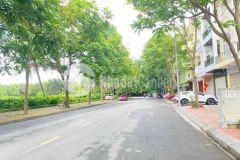 Bán đất mặt phố hồng châu, khu hải hà, tp hd, 70m2, mt 4.5m, đường 20.5m, gần hồ