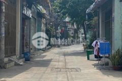 Bán nhà ngay cầu tham lương q12 3 tầng đầy đủ công năng 5 tỷ.