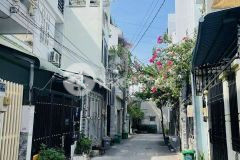 Nhà 2 lầu đường 11 trường thọ, dt 71m2, giá 5.1 tỷ