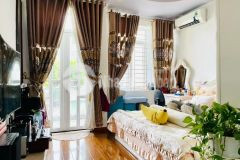 Bán nhà lạc long quân hẻm kinh doanh 70m.3 tầng.3pn.10.9 tỷ