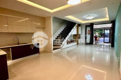 Nhà 3 tầng vị trí đẹp lê quảng chí, hoà xuân