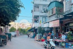 Bán nhà phan đình giót. thanh xuân. ô tô. vỉa hè. dt 68m2. mt 4,1m. giá 11,98 tỷ.