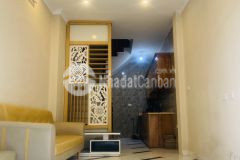 Bán nhà đường giải phóng mặt ngõ 4 chỗ vào nhà kinh doanh sầm uất, mt 3.8m, 5.6 tỷ