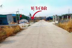 Bán gấp lô đất ngộp giá 520tr 333m2 sổ riêng có thổ cư, đất nhà mình chính chủ