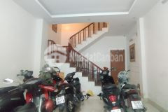 Bán căn hộ dòng tiền 5 tầng 9 phòng khép kín full nội thất gần ô tô, phố thái hà đống đa.