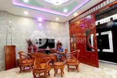 Bán nhà đường nguyễn sơn quận tân phú 64m2 3 tầng 6.95 tỷ.