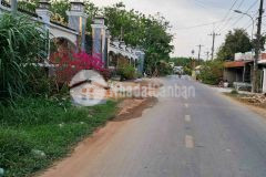 Bán miếng đất tặng căn nhà cấp 4 dt 491m2 ở xã tân an hội củ chi giá 480 triệu.